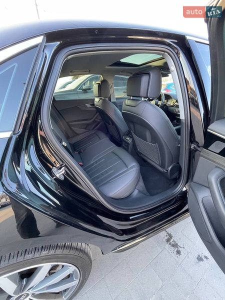 Седан Audi A4 2021 в Львове