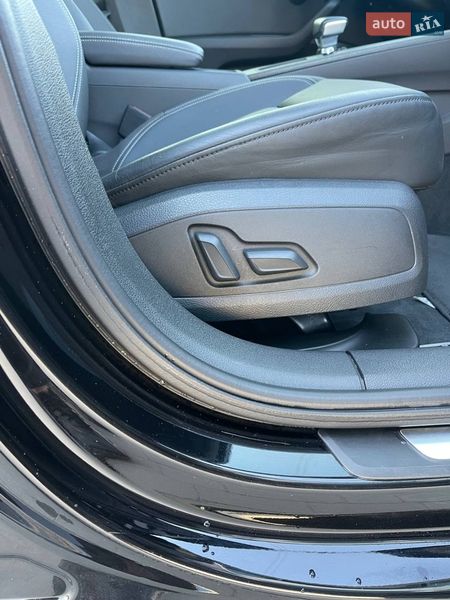Седан Audi A4 2021 в Львове