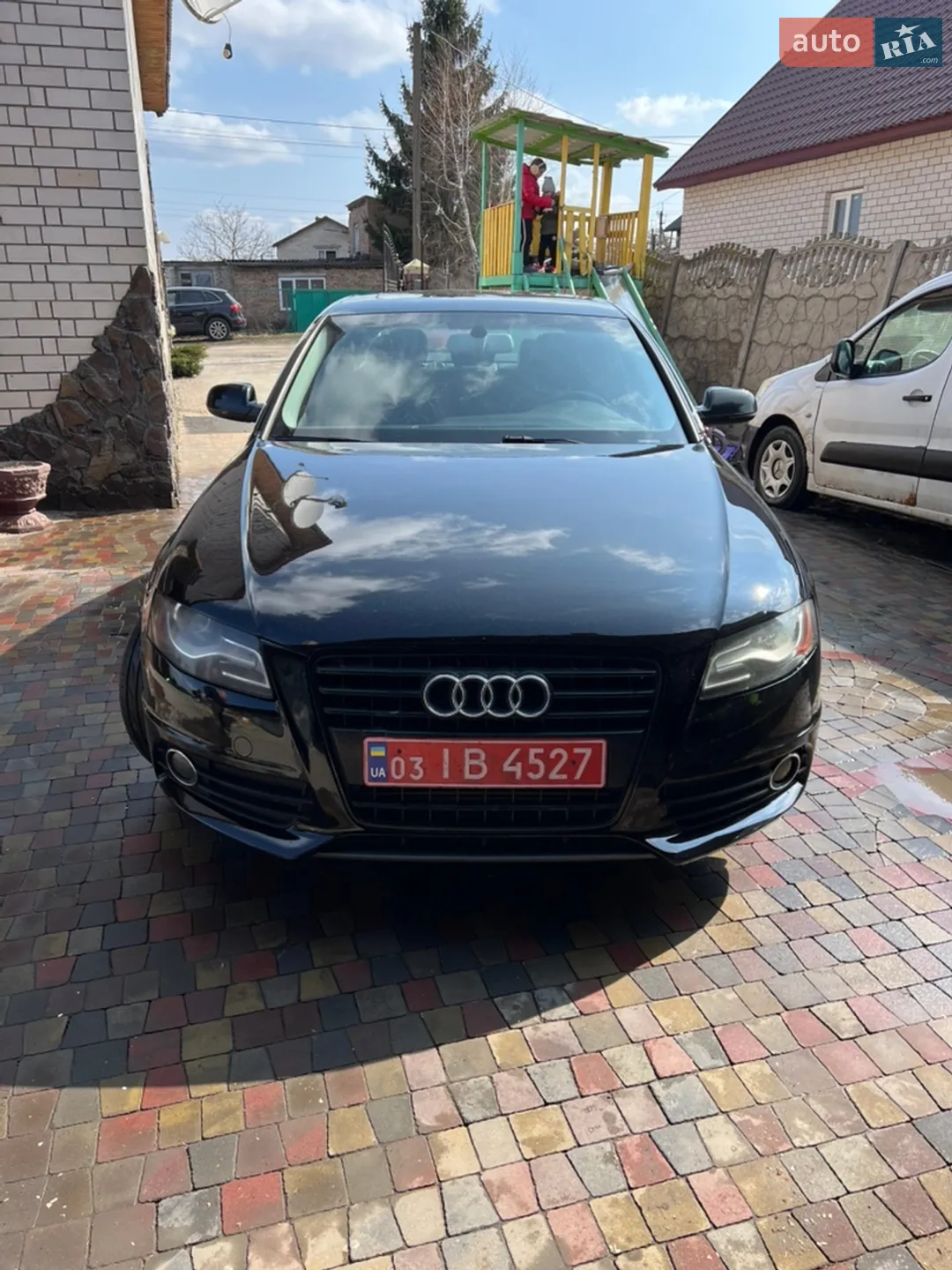 2012 Audi A4 - мініатюра 2