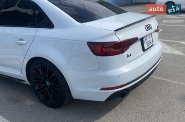 Седан Audi A4 2018 в Днепре