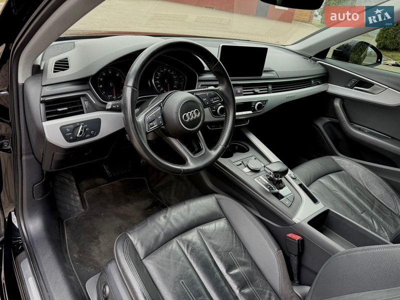 Седан Audi A4 2017 в Черновцах