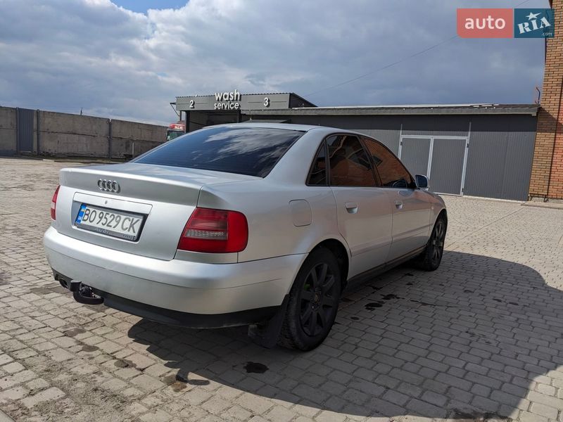 Седан Audi A4 1999 в Коровьем фото 5 Седан Audi A4 1999 в Коровьем