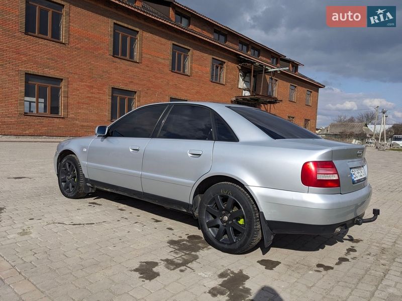 Седан Audi A4 1999 в Коровьем фото 2 Седан Audi A4 1999 в Коровьем