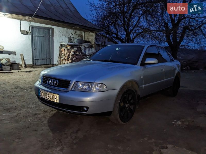 Седан Audi A4 1999 в Коровьем фото 11 Седан Audi A4 1999 в Коровьем
