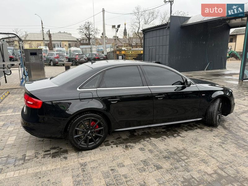 Седан Audi A4 2015 в Миколаєві