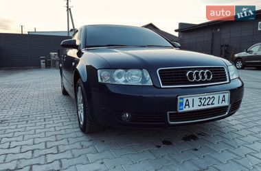 Седан Audi A4 2004 в Ракитном