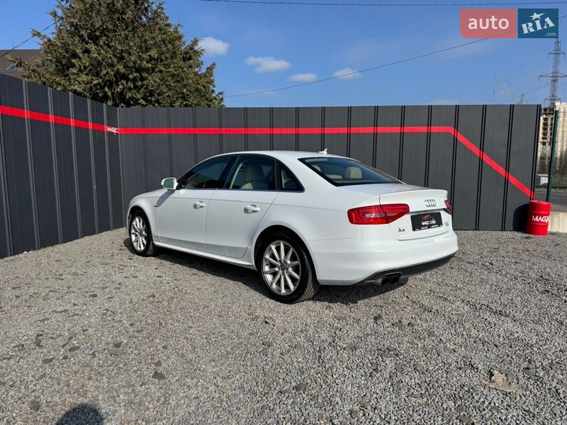 Седан Audi A4 2013 в Луцьку