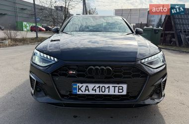 Седан Audi A4 2022 в Києві