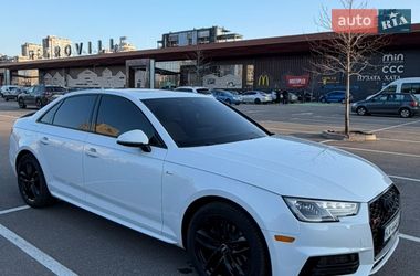 Седан Audi A4 2017 в Киеве