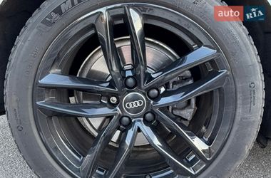 Седан Audi A4 2017 в Киеве
