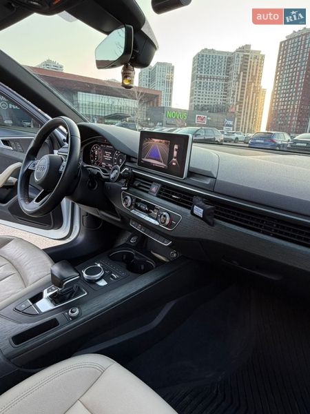 Седан Audi A4 2017 в Киеве