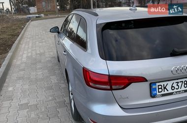 Универсал Audi A4 2017 в Сарнах
