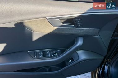 Седан Audi A4 2017 в Киеве