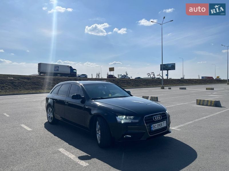 Универсал Audi A4 2012 в Львове