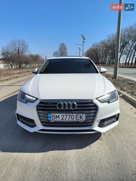 Седан Audi A4 2016 в Ромнах