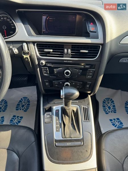 Седан Audi A4 2014 в Горишних Плавнях