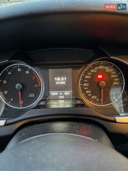 Седан Audi A4 2011 в Киеве