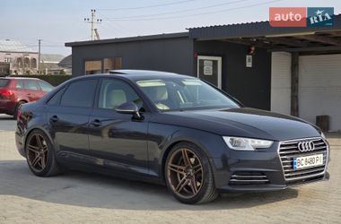 Седан Audi A4 2016 в Львові