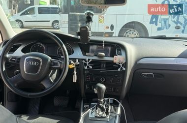 Седан Audi A4 2011 в Львове