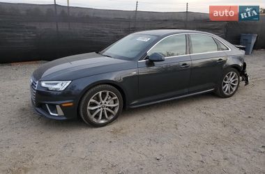 Седан Audi A4 2018 в Киеве