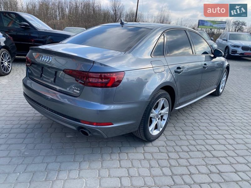 Седан Audi A4 2018 в Львове