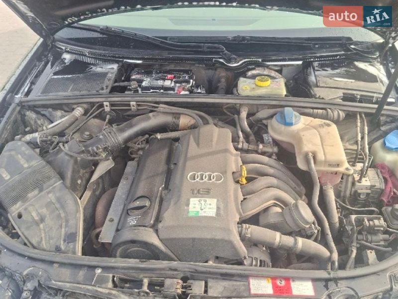 Универсал Audi A4 2004 в Новояворовске