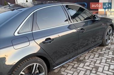 Седан Audi A4 2016 в Ромнах