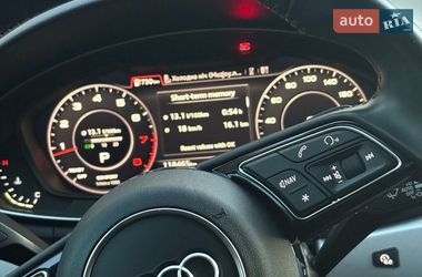 Седан Audi A4 2016 в Ромнах