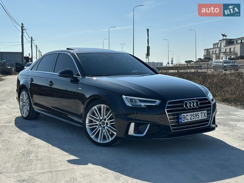 Седан Audi A4 2018 в Львові