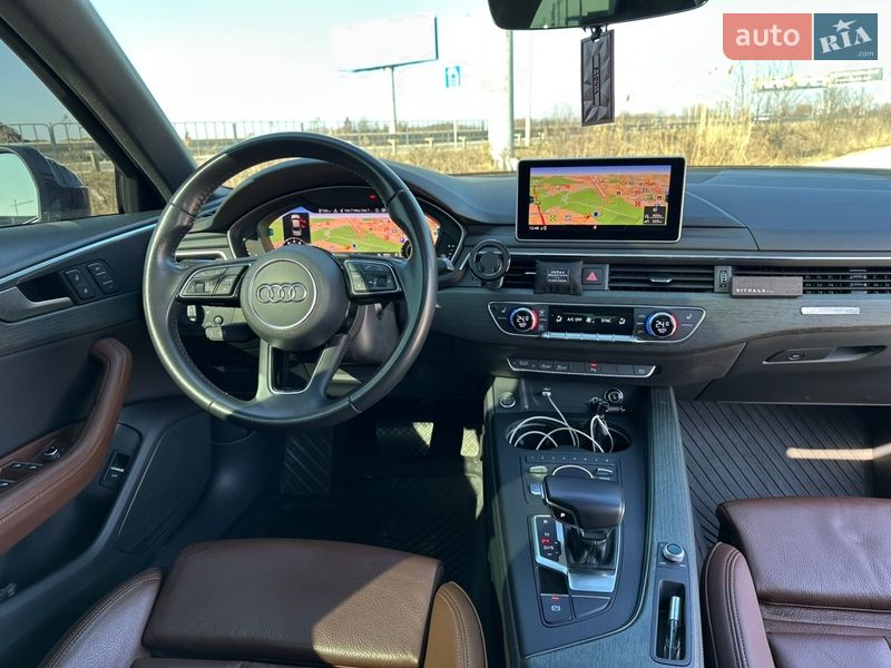 Седан Audi A4 2018 в Львові