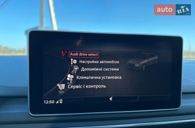 Седан Audi A4 2018 в Львові