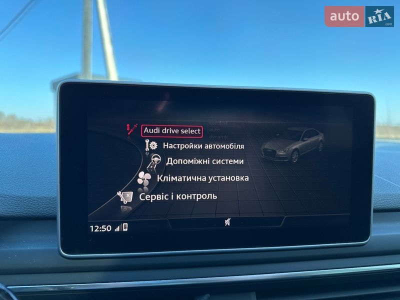Седан Audi A4 2018 в Львові