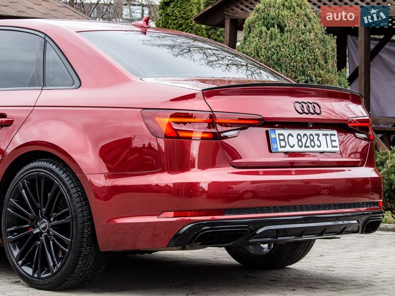 Седан Audi A4 2019 в Львові