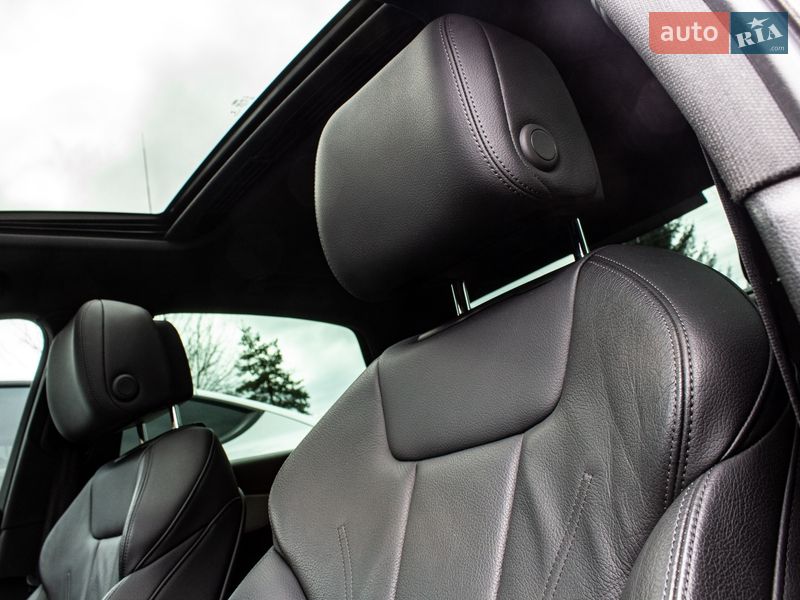 Седан Audi A4 2019 в Львові