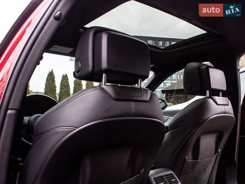 Седан Audi A4 2019 в Львові