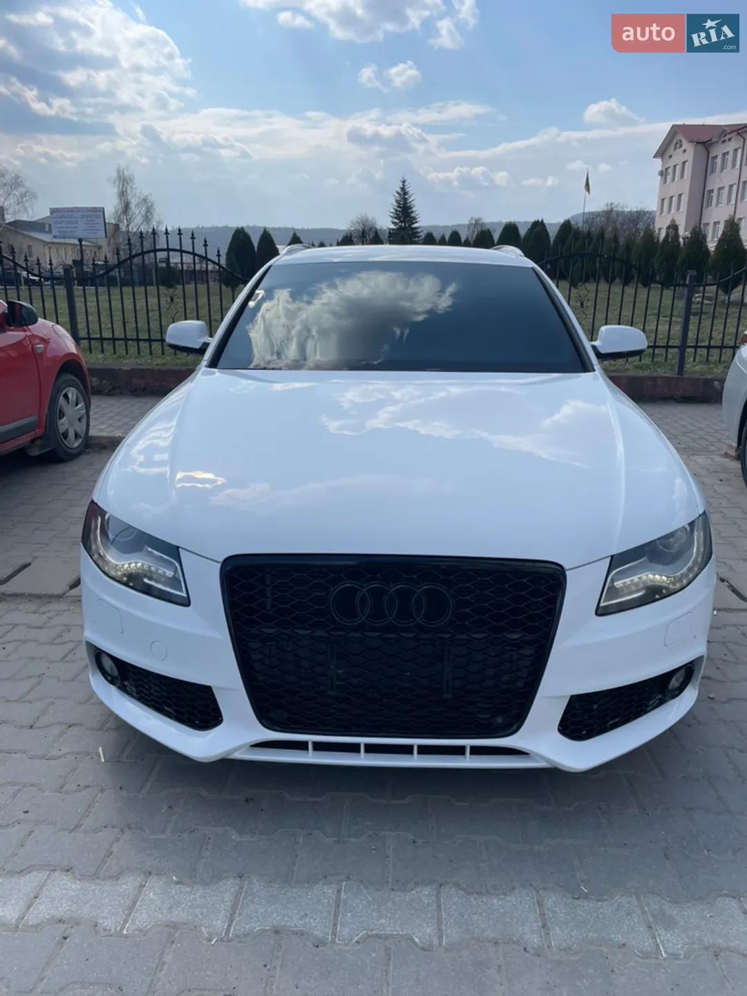 2011 Audi A4 - фото 1