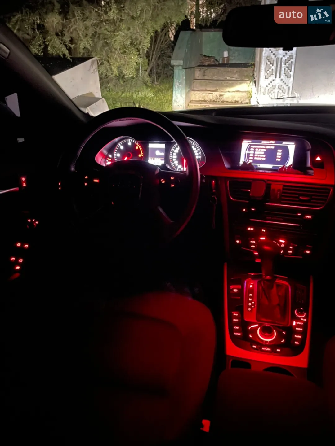 2011 Audi A4 - мініатюра 17
