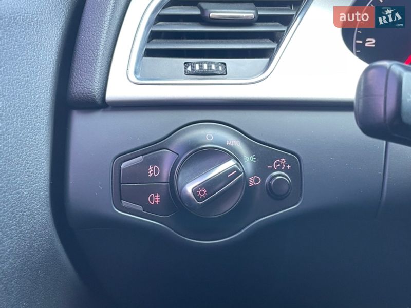 Универсал Audi A4 2011 в Черновцах