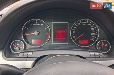 Седан Audi A4 2006 в Ямполе