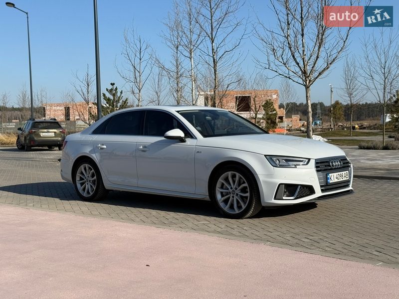 Седан Audi A4 2018 в Ирпене