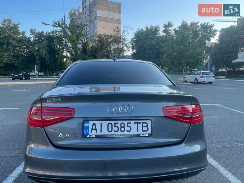 Седан Audi A4 2013 в Броварах
