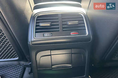 Седан Audi A4 2014 в Львове