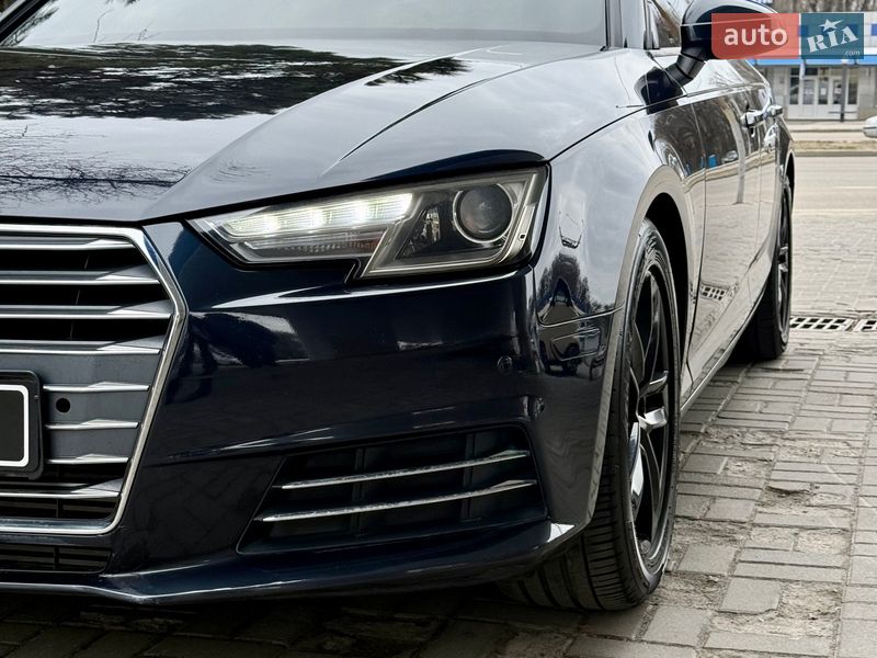 Седан Audi A4 2016 в Дніпрі