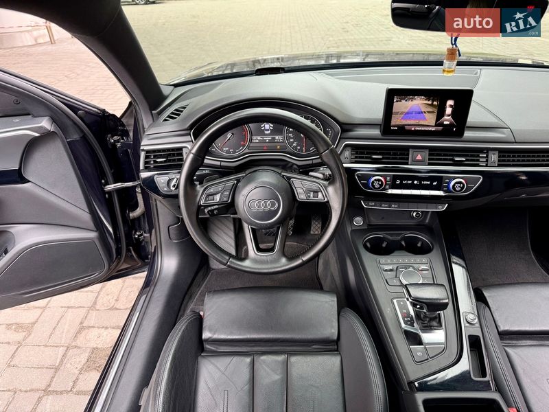 Седан Audi A4 2016 в Дніпрі