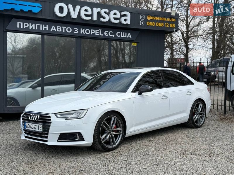 Audi A4 2018 Audi A4 2018