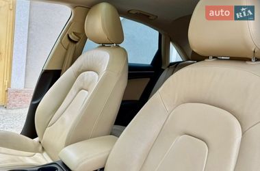 Седан Audi A4 2015 в Одесі