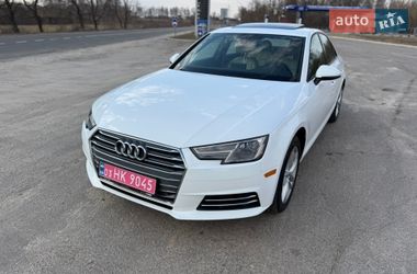Седан Audi A4 2017 в Чернигове
