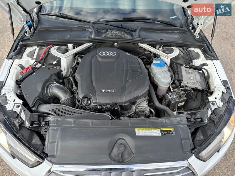 Седан Audi A4 2017 в Чернигове