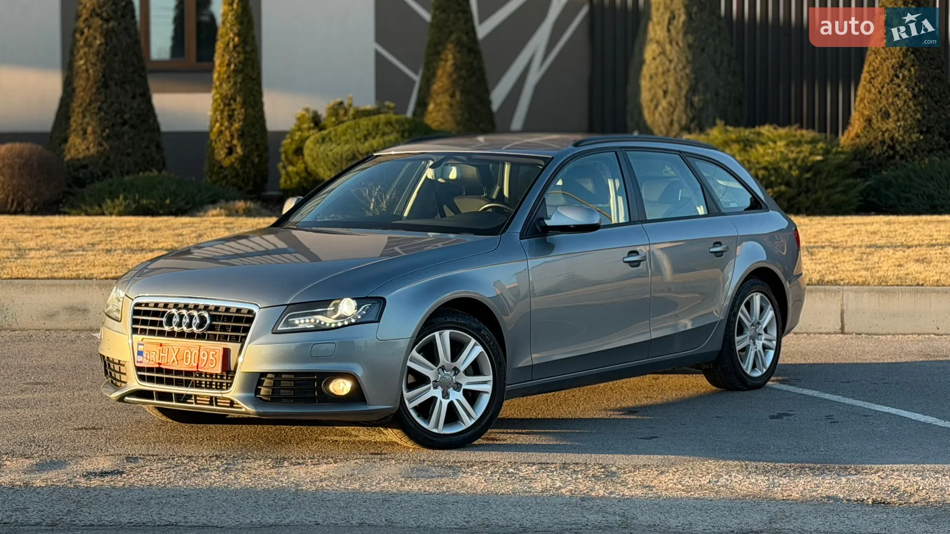 2011 Audi A4 - мініатюра 3