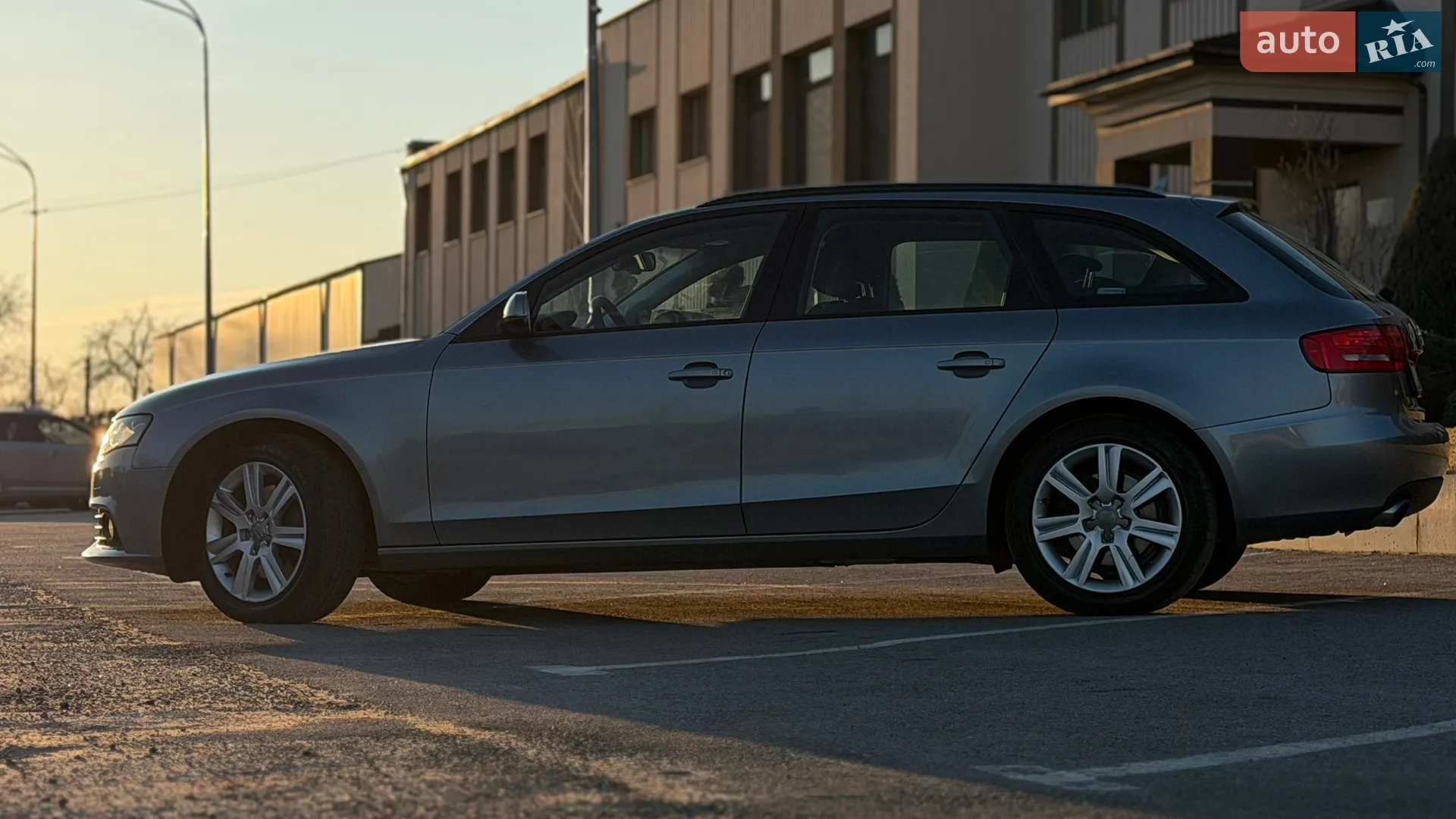 2011 Audi A4 - мініатюра 14
